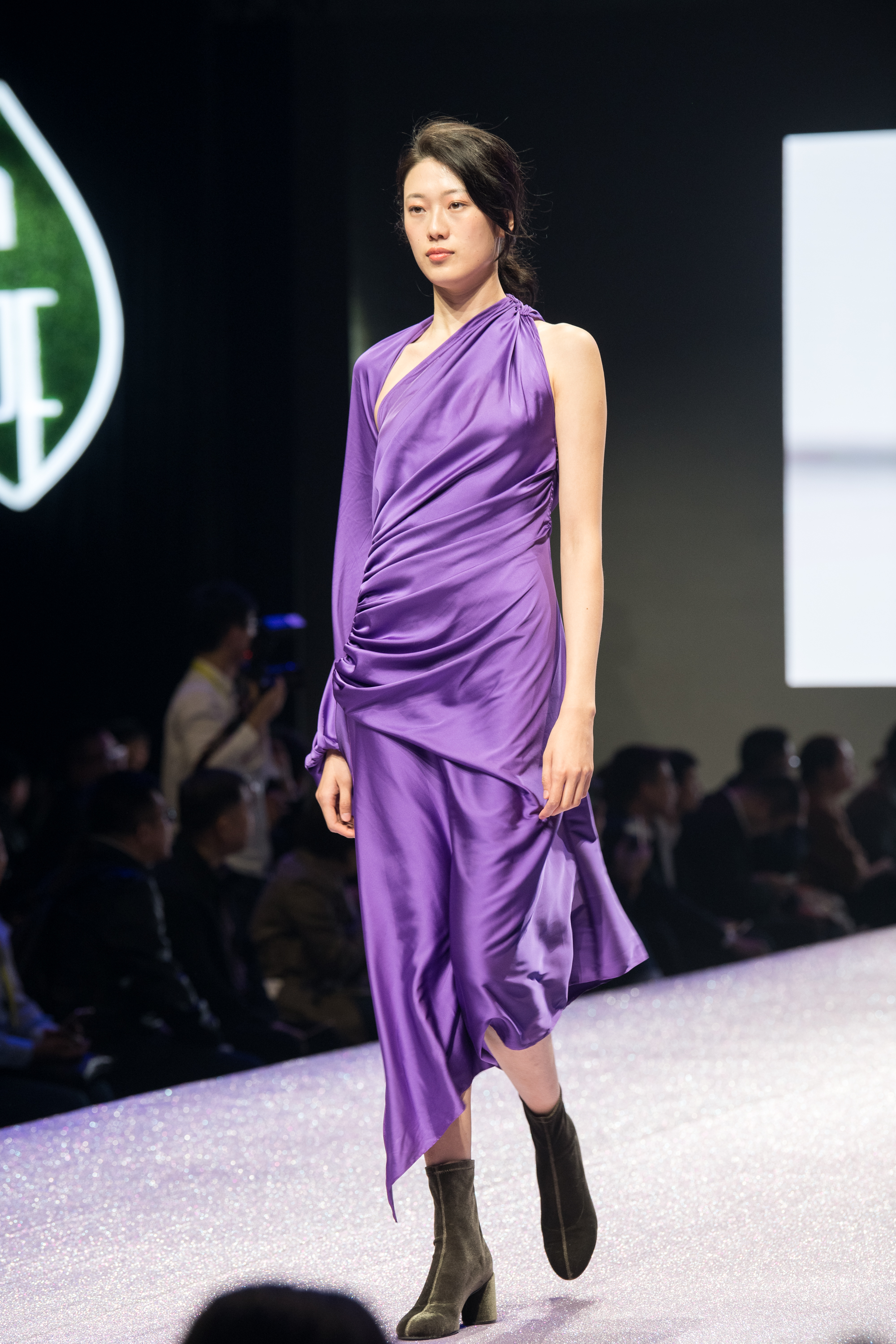 YES18_Fashion Show 5